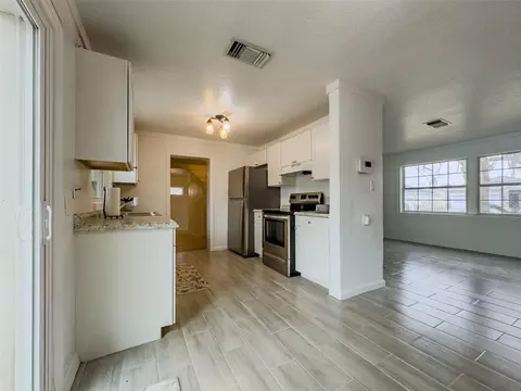 Kitchen - 1047 Clay Blvd, Eustis, FL 32726 photo 1 of 3
