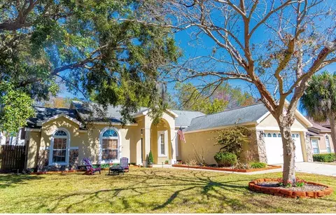 2716 Sunbury St, Clermont, FL 34711
