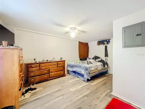 Bedroom - 301 E Atwater Ave, Eustis, FL 32726 photo 4 of 9