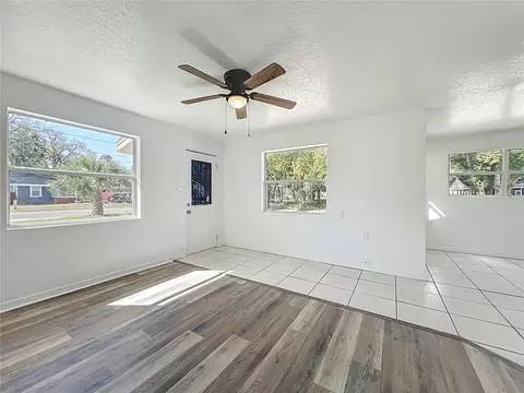 Living - 301 E Atwater Ave, Eustis, FL 32726 photo 4 of 15