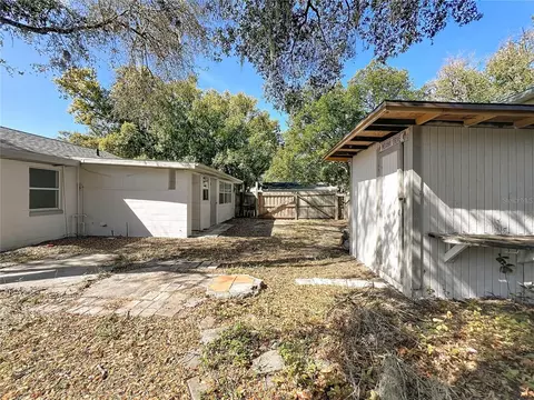 Exterior - 301 E Atwater Ave, Eustis, FL 32726 photo 5 of 12