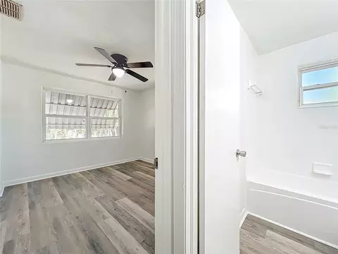 Bedroom - 301 E Atwater Ave, Eustis, FL 32726 photo 9 of 9