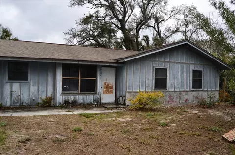 702 James Ave, Fruitland Park, FL 34731