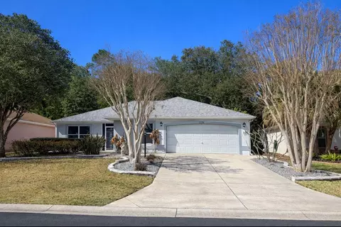 1134 Salido Ave, Lady Lake, FL 32159