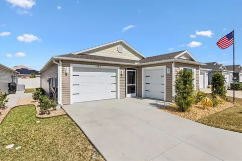 1483 Emma Pl, The Villages, FL 32163