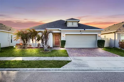 9792 Kinmore Dr, Groveland, FL 34736