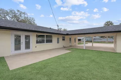 Exterior - 1310 E Crooked Lake Dr, Eustis, FL 32726 photo 3 of 5