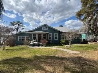 58 S Kentucky Ave, Umatilla, FL 32784