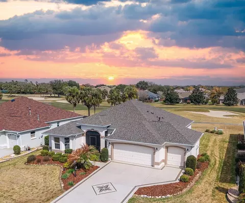 1595 Golden Ridge Dr, The Villages, FL 32162