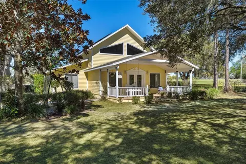 1636 Lake Ella Rd, Fruitland Park, FL 34731