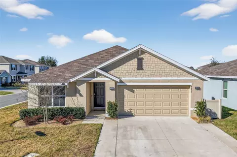 4656 Crossroads Ln, Wildwood, FL 34785