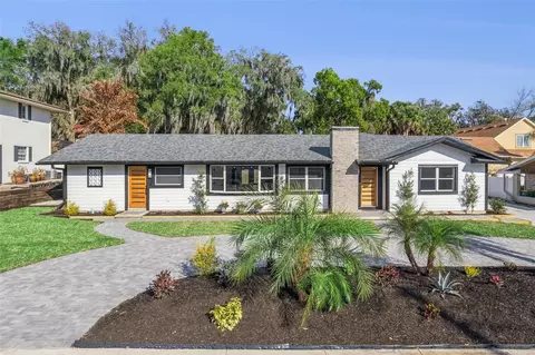 118 N Grandview St, Mount Dora, FL 32757