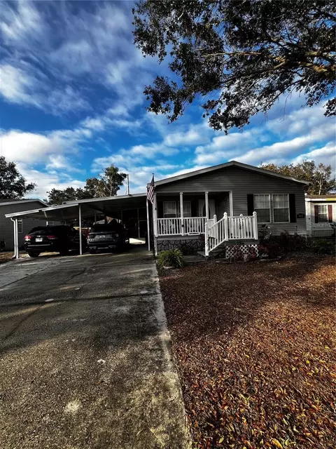 35201 Forest Lake Rd, Leesburg, FL 34788