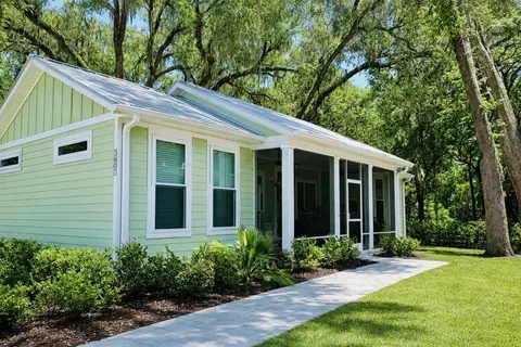 3607 Umbrella Tree Ln, Oxford, FL 34484