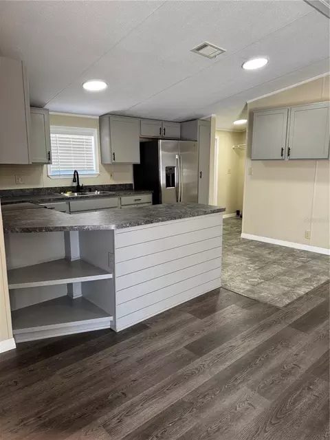 5525 W Evans St, Coleman, FL 33521 photo 9