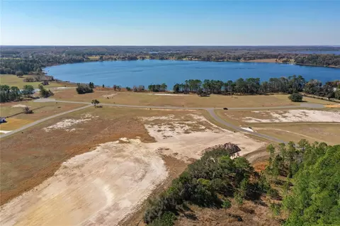 38400 Wooded Meadow Dr, Umatilla, FL 32784