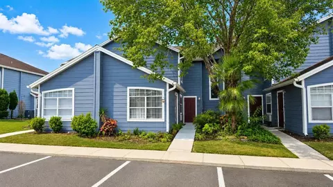 225 Mango Dr, Davenport, FL 33897