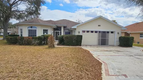 21516 Castle View Ct, Leesburg, FL 34748