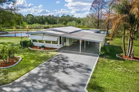 304 Ivanhoe Cir, Lady Lake, FL 32159