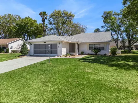27217 Racquet Cir, Leesburg, FL 34748