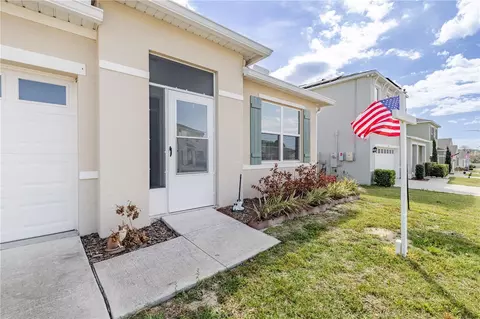 1768 Henin Cir, Tavares, FL 32778