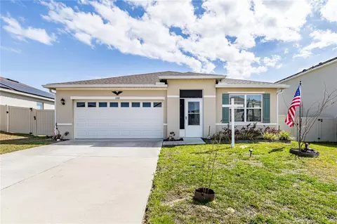 1768 Henin Cir, Tavares, FL 32778