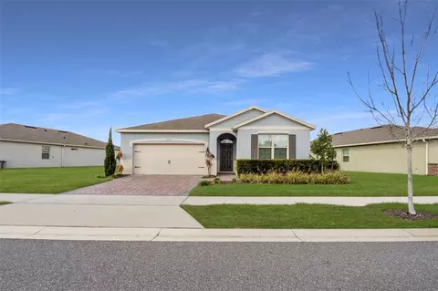 17615 Blazing Star Cir, Clermont, FL 34714