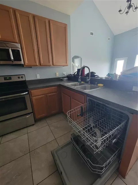 Kitchen - 2734 Rochelle Dr, Winter Haven, FL 33881 photo 3 of 4