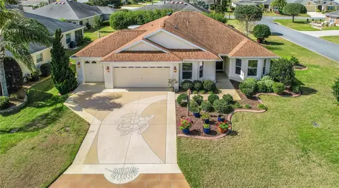 2946 Duke Ter, The Villages, FL 32163