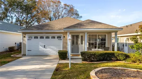 4517 Eaglewood Dr, Leesburg, FL 34748