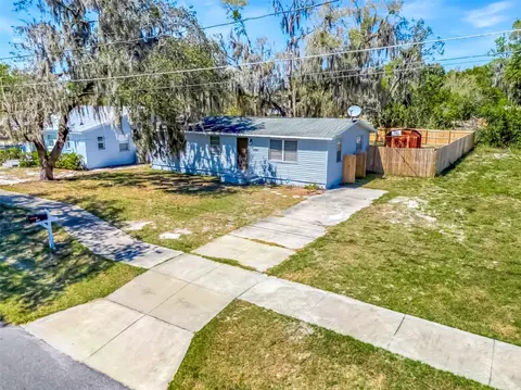 View/Area - 1009 E Hazzard Ave, Eustis, FL 32726 photo 1 of 4
