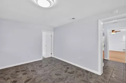 Entry Way - 436 E Atwater Ave, Eustis, FL 32726 photo 1 of 3