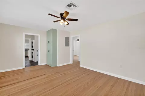 Living - 436 E Atwater Ave, Eustis, FL 32726 photo 3 of 4