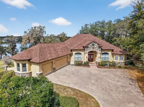 2007 Country Club Dr, Eustis, FL 32726