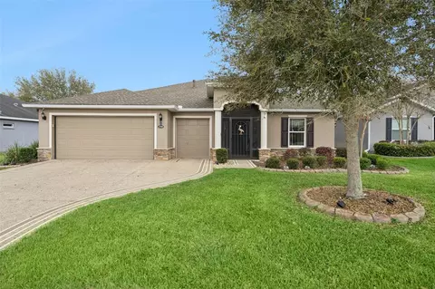 3749 Arlington Ridge Blvd, Leesburg, FL 34748