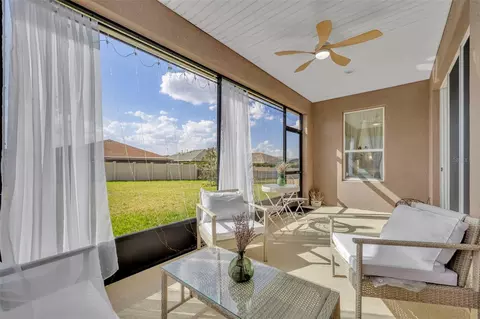 125 Silver Maple Rd, Groveland, FL 34736