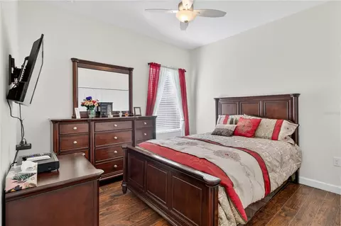 Bedroom - 5269 Royce Dr, Mount Dora, FL 32757 photo 3 of 4