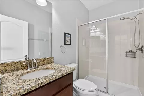 Bath - 5269 Royce Dr, Mount Dora, FL 32757 photo 4 of 5