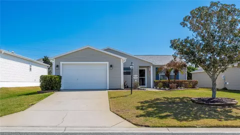 2201 Balsa Ct, The Villages, FL 32162