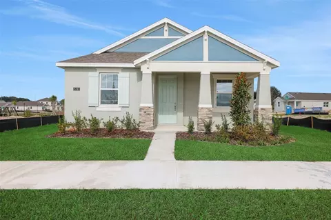 5160 Firebush Dr, Apopka, FL 32712