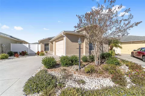 2303 Nautilus Ln, The Villages, FL 32162