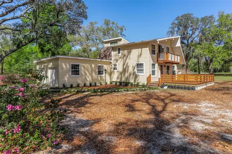 2917 Lake Griffin Rd, Lady Lake, FL 32159