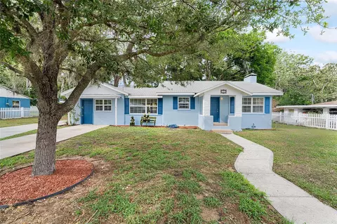 Exterior - 111 E Charlotte Ave, Eustis, FL 32726 photo 4 of 15