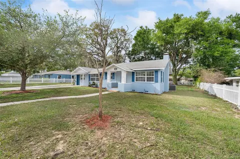 Exterior - 111 E Charlotte Ave, Eustis, FL 32726 photo 8 of 15