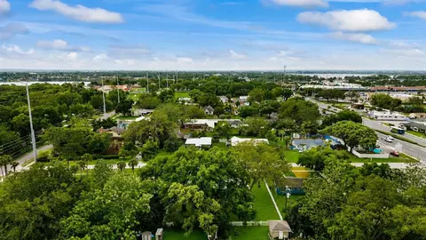 View/Area - 111 E Charlotte Ave, Eustis, FL 32726 photo 11 of 12