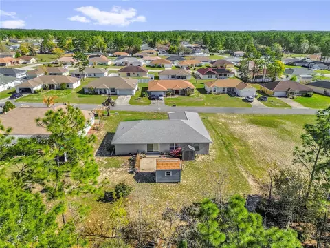 View/Area - 8506 SW 136th Loop, Ocala, FL 34473 photo 3 of 5