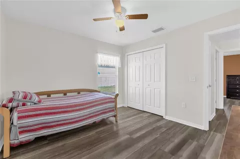 Bedroom - 8506 SW 136th Loop, Ocala, FL 34473 photo 7 of 7