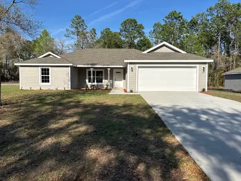 9179 N Commodore Dr, Dunnellon, FL 34434