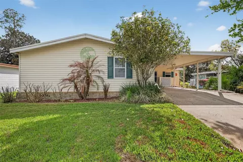 469 Santa Fe Rd, Tavares, FL 32778