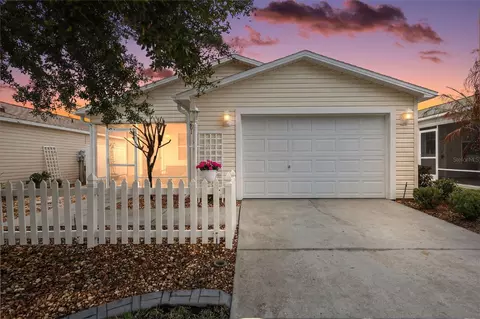 281 Katherine Pl, The Villages, FL 32162